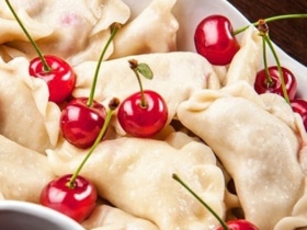Вареники с вишней