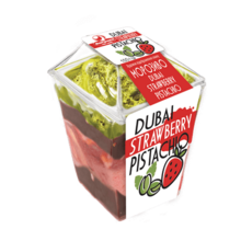 Морозиво-десерт «Dubai strawberry-pіstachio»